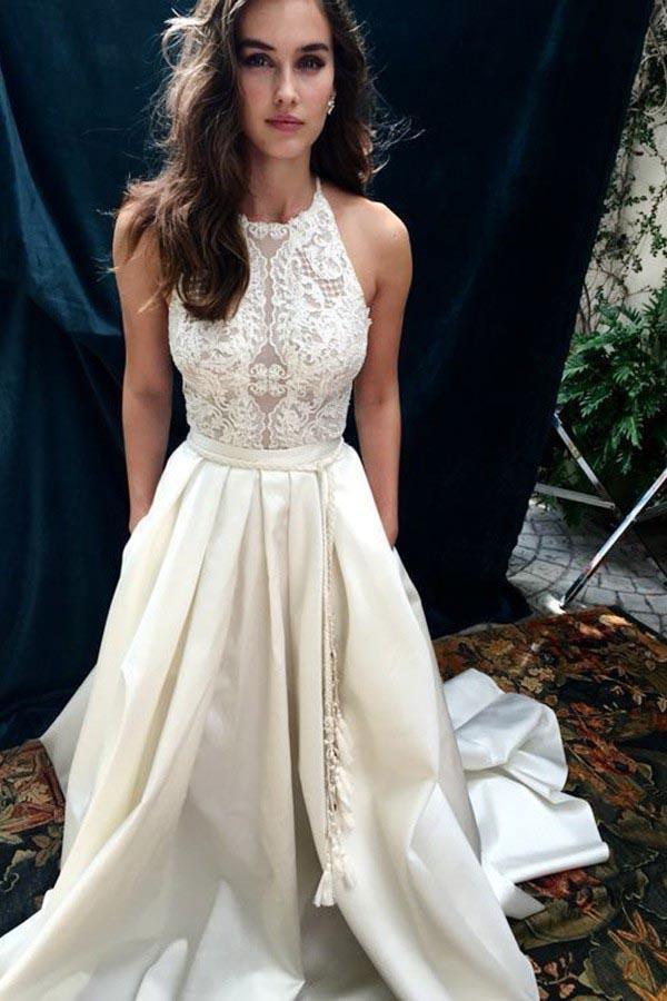 Vestido de novia de satén marfil con encaje, corte línea A, escote halter y cola de barrido WD398