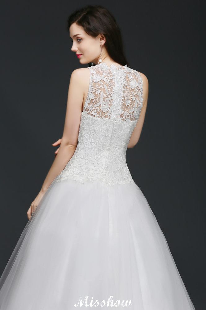 Vestido de novia delicado de corte A y cuello alto