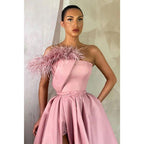 Vestido de fiesta sin tirantes, corte en A, abertura alta y bolsillos 