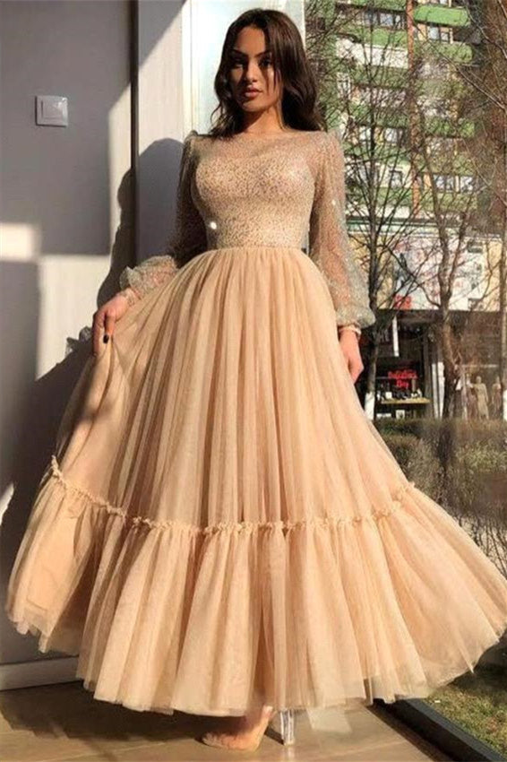 Vestidos de fiesta de lentejuelas de manga larga con múltiples capas, corte en A y largo hasta el tobillo.