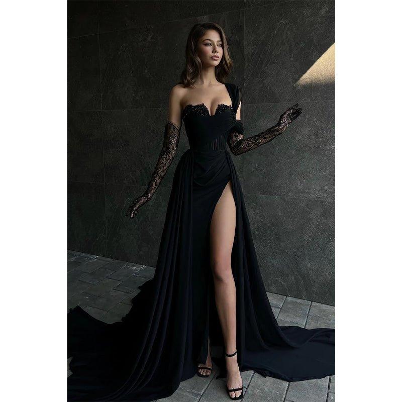 Vestido largo de fiesta negro de corte A con apliques de encaje y abertura alta