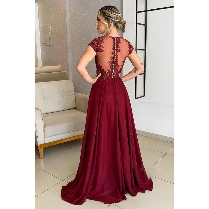 Vestido largo de corte A con apliques de encaje y mangas cortas para la madre de la novia 