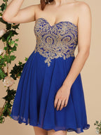 Vestidos cortos de fiesta con escote corazón y apliques de encaje de línea A