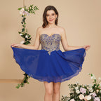 Vestidos cortos de fiesta con escote corazón y apliques de encaje de línea A