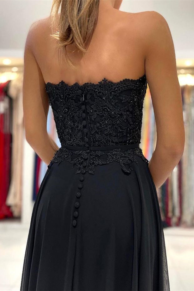 Vestido de fiesta largo de encaje con abertura frontal y corte en A. Vestido de noche con hombros descubiertos.