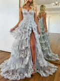 Robe de bal Silver Princess trapèze à épaules dénudées et corset orné de volants en dentelle