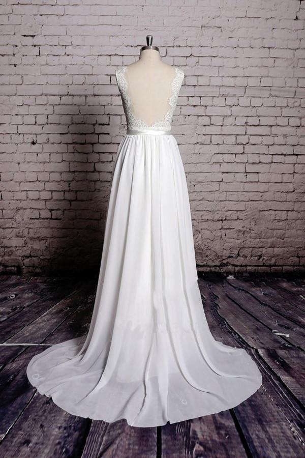 Robe de mariée longue fourreau dos nu en dentelle, coupe trapèze, col en V, WD058