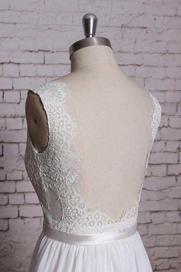 Robe de mariée longue fourreau dos nu en dentelle, coupe trapèze, col en V, WD058