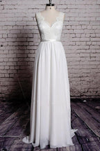 Robe de mariée longue fourreau dos nu en dentelle, coupe trapèze, col en V, WD058