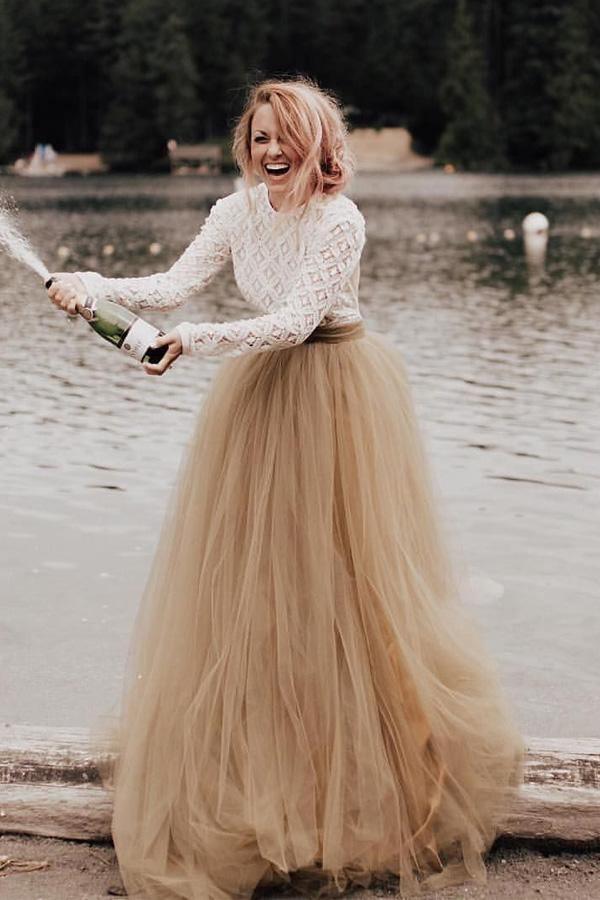 Robe de mariée princesse trapèze à manches longues et dos nu WD484