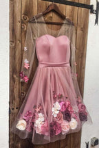 Vestidos de fiesta cortos blancos con estampado floral, corte línea A y manga larga, modelo PD346