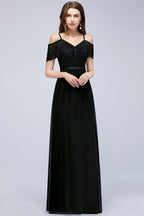 Robe de demoiselle d'honneur en mousseline de soie noire, coupe trapèze, bretelles spaghetti et col en V
