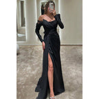 Vestido de noche formal de corte A, asimétrico, con mangas largas y cuentas. 