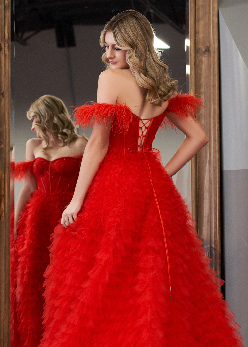 Ingrid | Vestido largo de fiesta de tul con escote corazón, corte en A y abertura