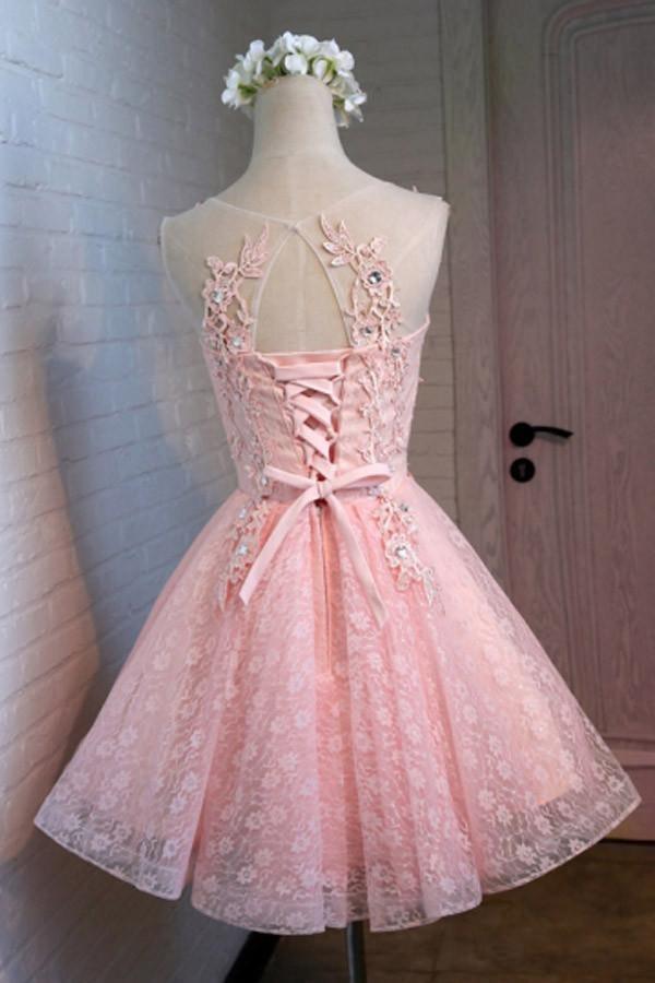 Vestido de cóctel de encaje con cuello redondo y corte en A para fiesta de bienvenida PG129