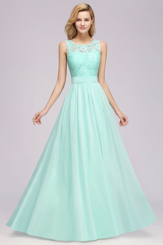 Vestido de dama de honor corte A con volantes, encaje festoneado, sin mangas y largo hasta el suelo.