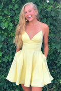 Vestido amarillo de satén corte en A, ajustado y acampanado, para baile de bienvenida, con bolsillos PD333