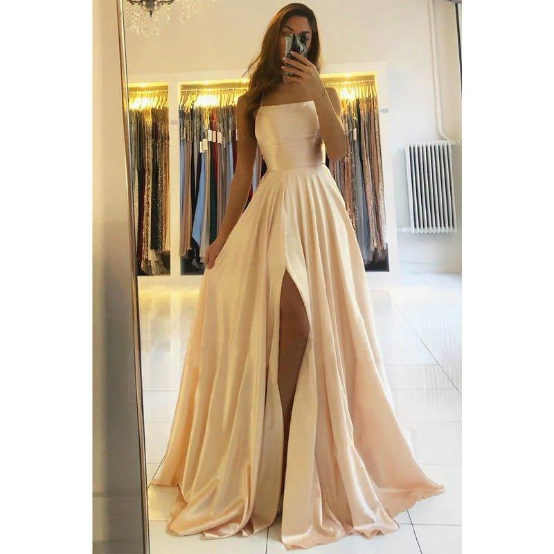 Vestido de fiesta largo sencillo, de satén elástico, corte en A, escote redondo y abertura alta.