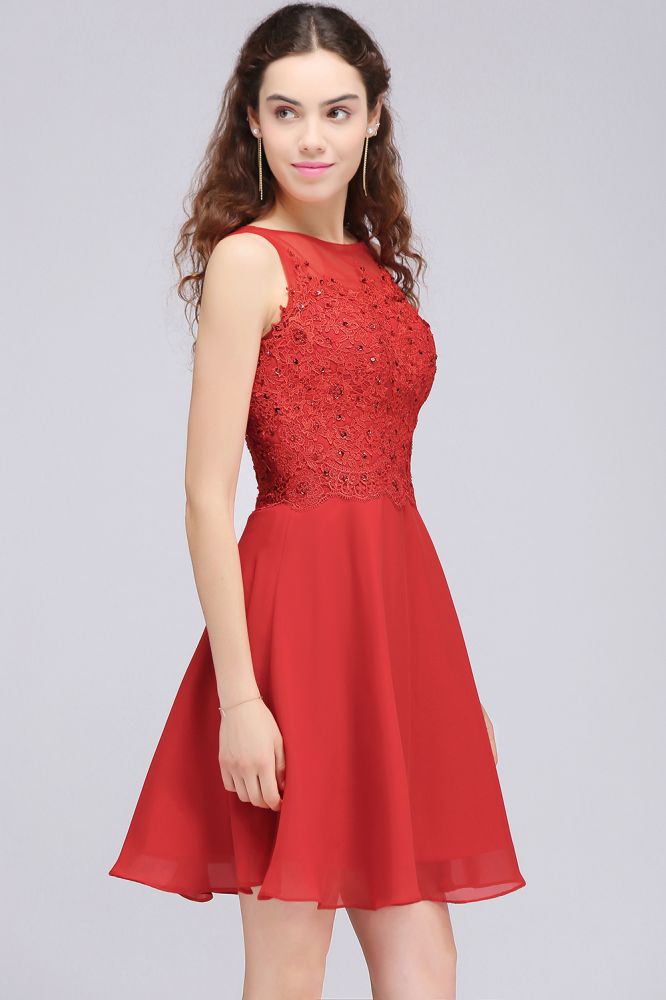 Vestidos cortos de gasa roja de corte A para baile de bienvenida con apliques de encaje