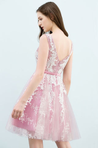 Vestidos de fiesta de corte A, cortos, sin mangas, con apliques de encaje y tul.