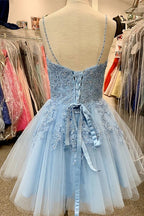 Vestidos cortos de fiesta sin mangas con apliques de tul azul cielo de corte en A