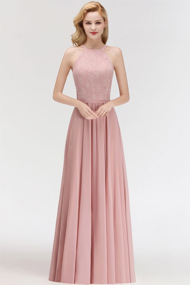 Robe de demoiselle d'honneur longue en mousseline de soie et dentelle, coupe trapèze, sans manches, dos nu, en dentelle.
