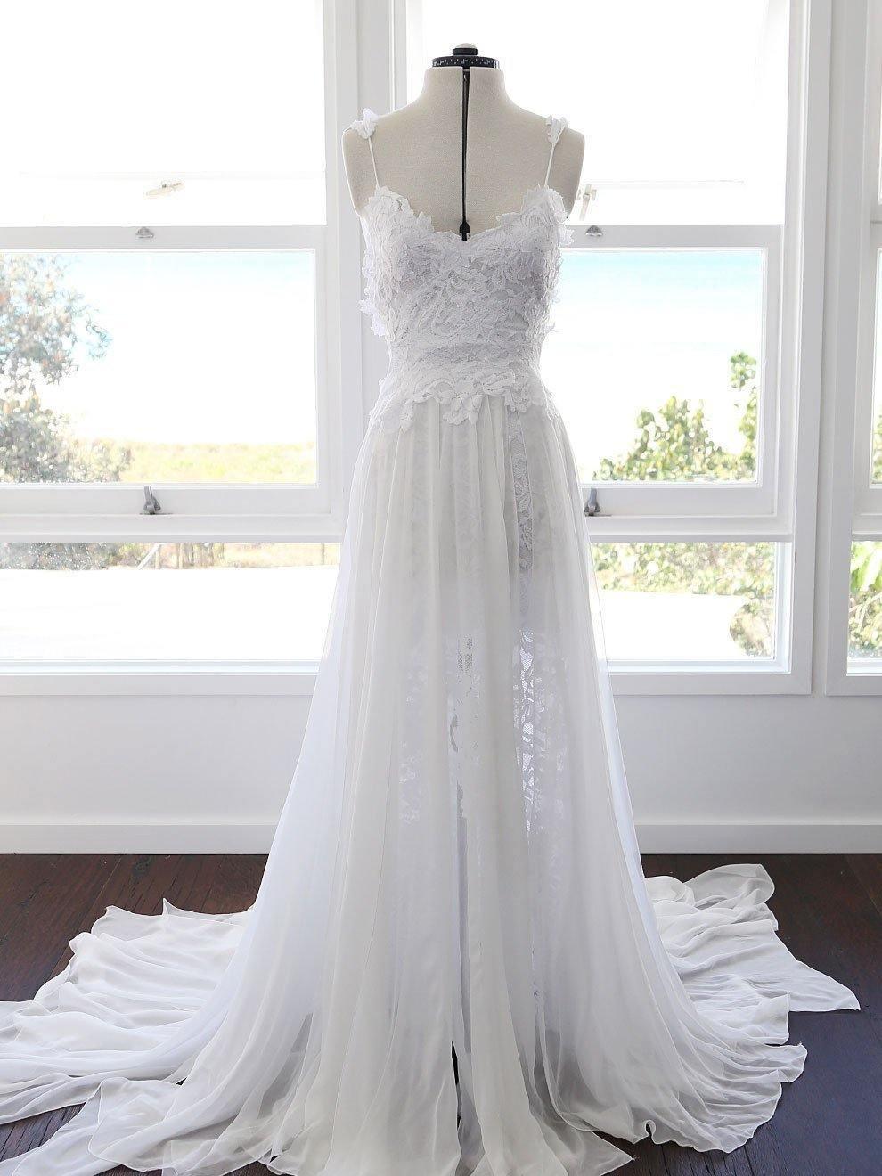 Vestidos de novia de playa de gasa con encaje blanco, corte en A y tirantes finos WD290