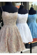 Vestido corto de fiesta azul de encaje con tirantes finos y espalda cruzada, corte en A, PD259