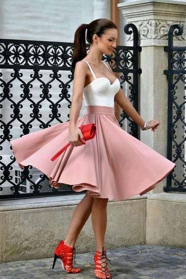 Vestido de fiesta de bienvenida color rosa pálido, corte en A, tirantes finos y largo hasta la rodilla con pliegues PD214