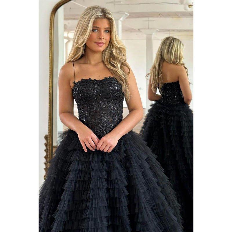 Vestido largo negro de fiesta de graduación, corte A, tirantes finos, apliques de encaje, volantes de tul, vestido de corte de honor para baile de bienvenida