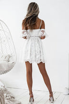 Vestido corto blanco de encaje con tirantes finos y volantes, corte en A, para baile de bienvenida PD213