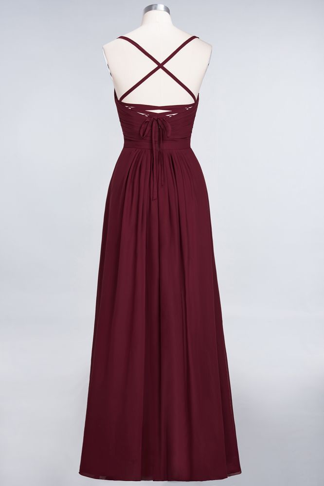 Vestido largo de noche de gasa con volantes, escote corazón, tirantes finos, corte en A y mangas largas. Ideal para damas de honor.