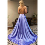 Vestido de fiesta sencillo de corte A con tirantes finos, escote en V y abertura alta 
