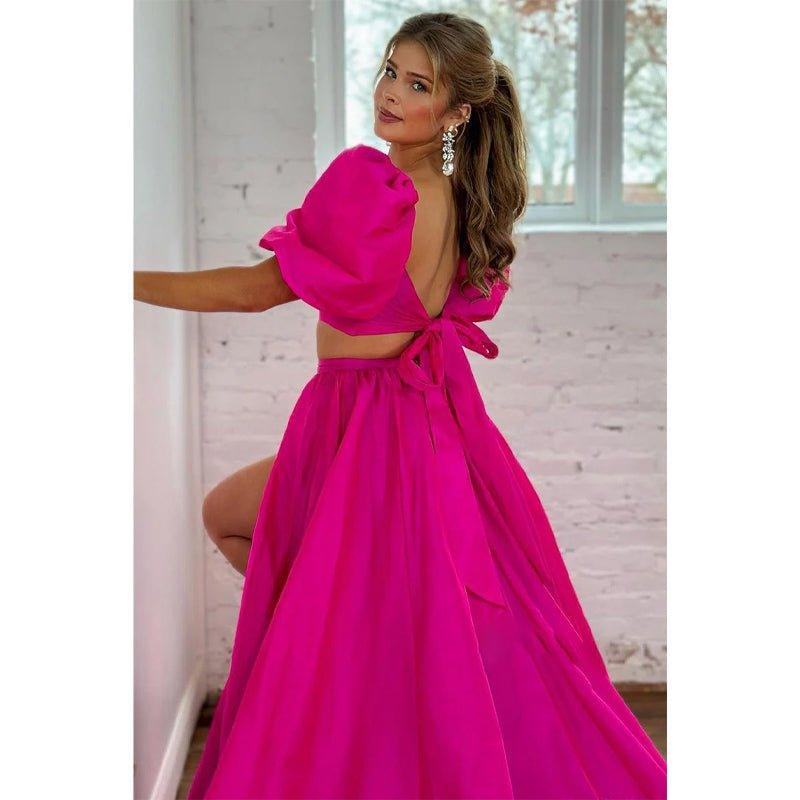 Vestido de fiesta largo rosa de dos piezas con corte en A, lazo cuadrado y abertura.