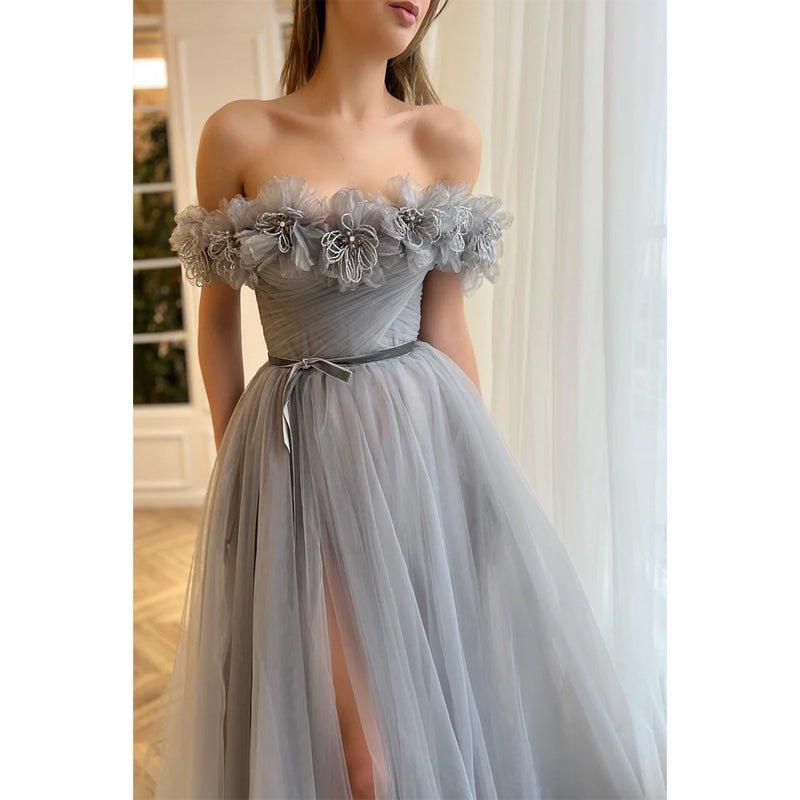 Vestido largo de fiesta formal sin tirantes con flores 3D de corte en A 