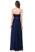 Robe de demoiselle d'honneur bustier en mousseline de soie, coupe trapèze, avec drapé