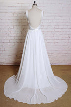 Vestido de novia de corte A con tirantes, cola de corte, apliques de gasa y espalda descubierta WD172