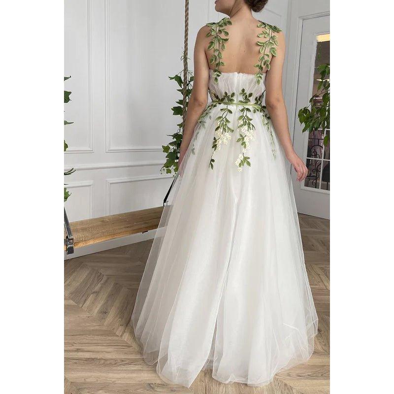 Vestido de fiesta formal sin mangas con tirantes, apliques de tul y corte en A