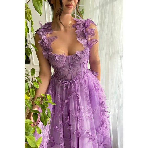 Vestido de graduación vintage morado con encaje 3D, corte línea corazón y bolsillos 
