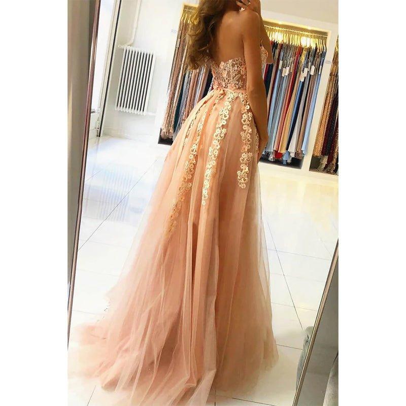 Vestido largo de fiesta con escote corazón y apliques de encaje, corte en A, elegante, para ocasiones formales. 