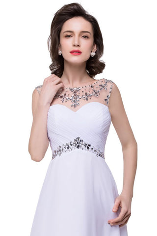 Robe de soirée trapèze en mousseline de soie et cristaux, décolleté cœur