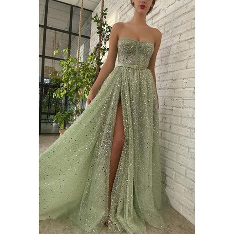 Vestido de graduación brillante con escote corazón y corte en A