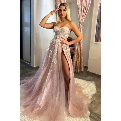 Vestido largo de fiesta rosa con escote corazón y apliques de encaje, corte en A 