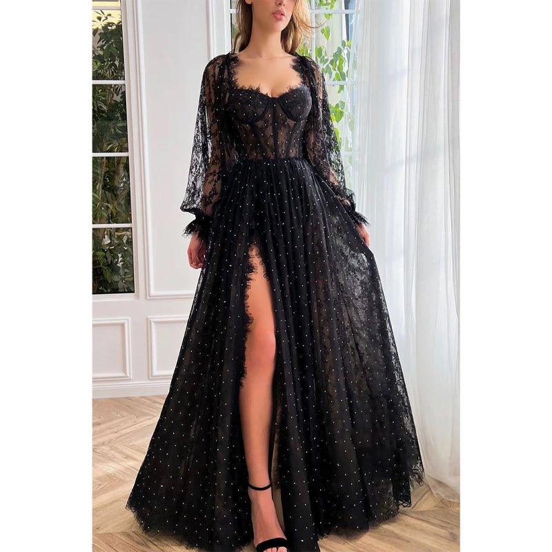 Vestido de fiesta vintage de encaje, corte en A, manga larga, escote corazón y abertura. 