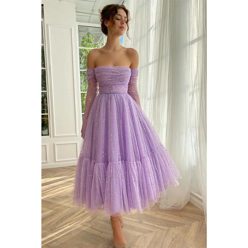 Vestido de graduación vintage de corte línea A con escote corazón, pliegues y mangas largas