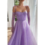 Vestido largo de fiesta lila con escote corazón y bolsillos, corte en A