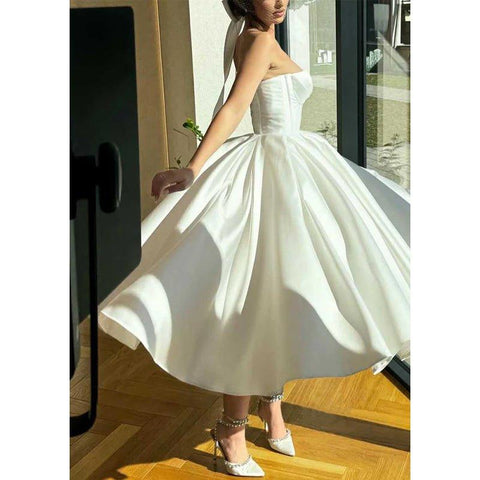 Robe de soirée empire sans bretelles, coupe trapèze, décolleté en cœur 