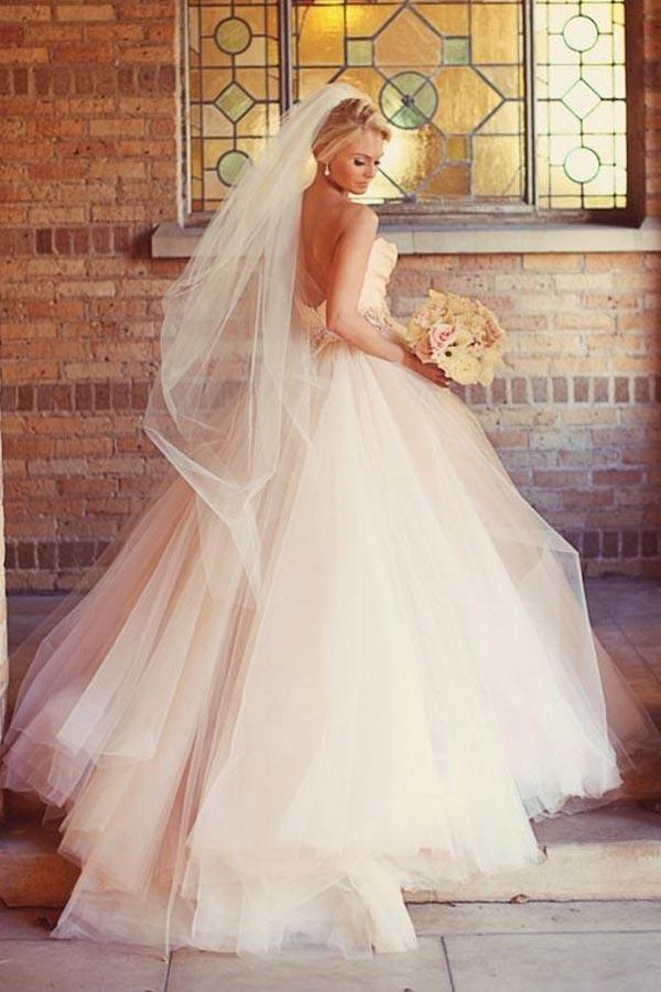Vestido de novia largo de tul rosa sin tirantes con escote corazón y corte en A WD235