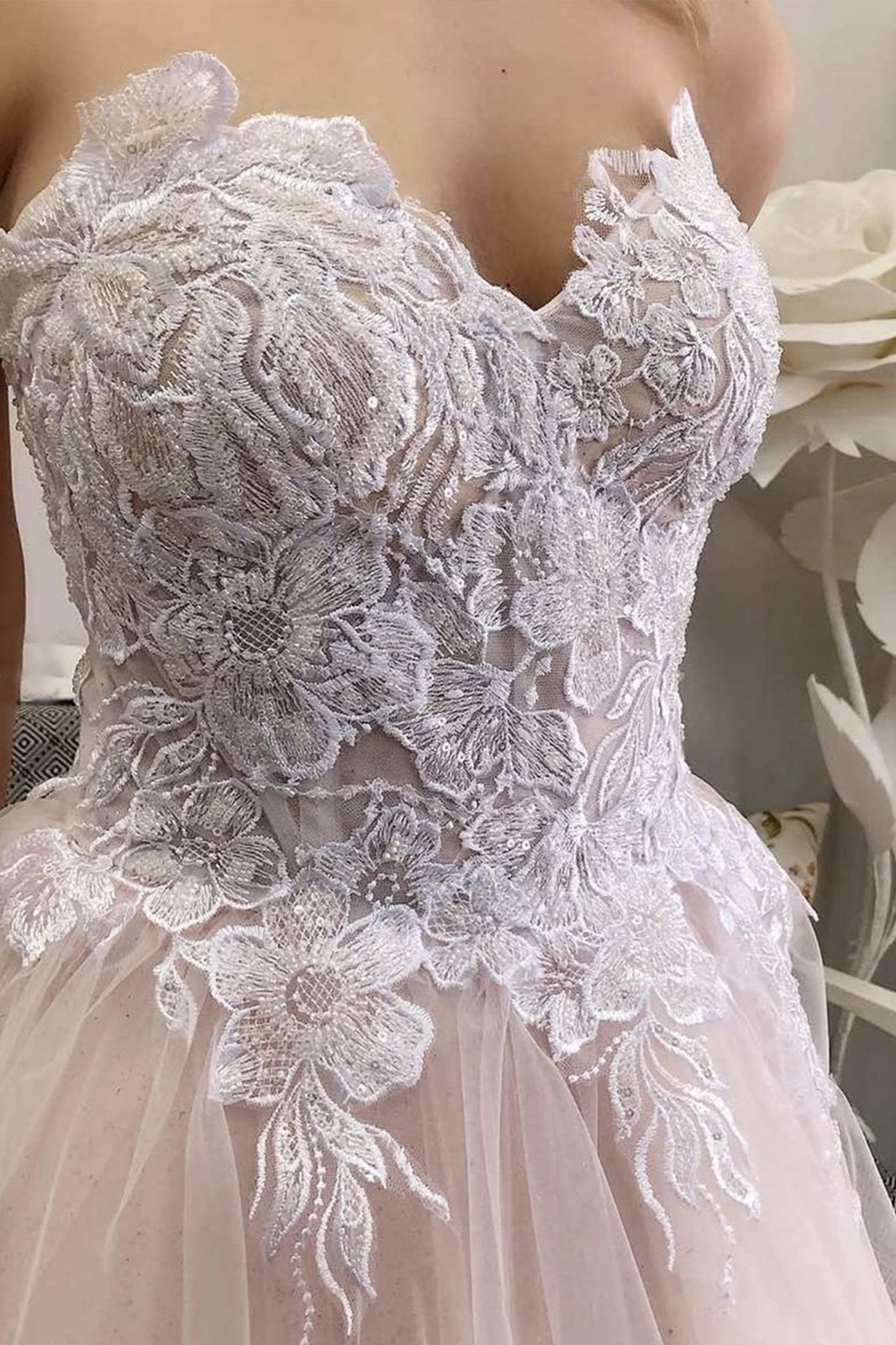 Vestidos largos de graduación formales de corte A con escote corazón y tul y encaje