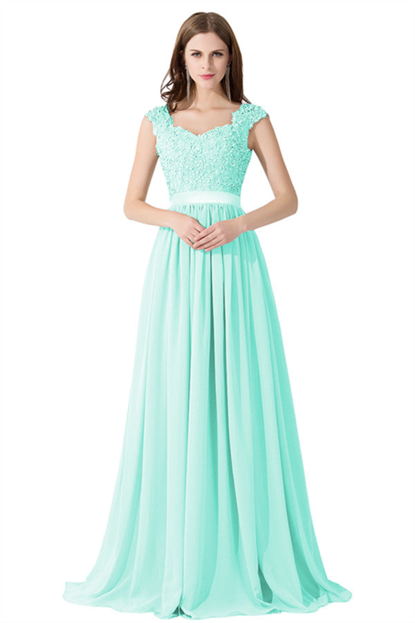 Vestido de dama de honor de gasa con escote en V y corte en A con apliques